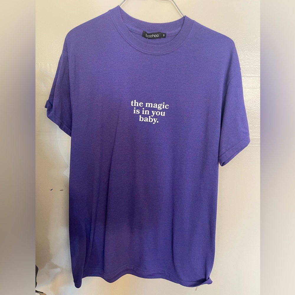 brand new boohoo t shirt
